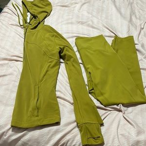 Lululemon set: size 10
